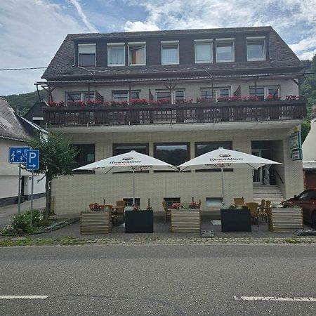 Hotel Zur Traube Kestert Exterior foto